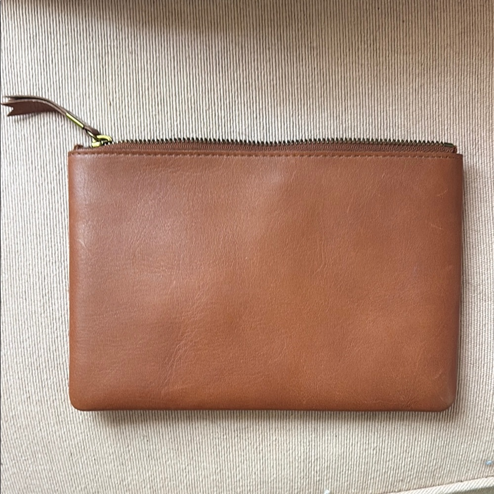 MADEWELL Clutch -